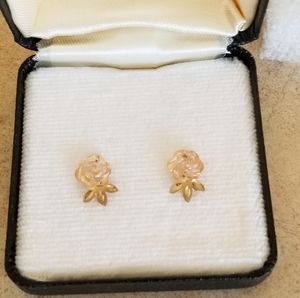 14K Gold Rose Earrings